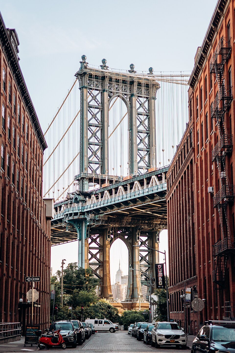 Dumbo Manhattan bridge View                 Lauryn Hill Everything is Everything